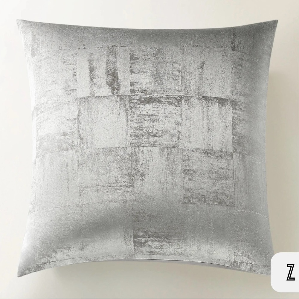 Auden Platinum Euro Shams